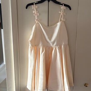 HYFVE Cream Spaghetti Strap Prom Dress with Bow Details